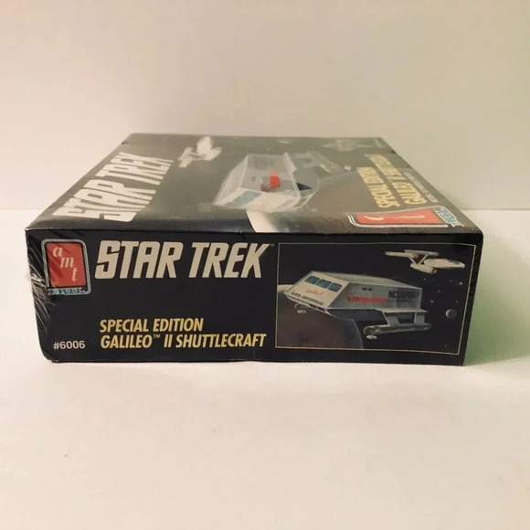 Vtg 1991 Star Trek  Special Edition Galileo II Shuttlecraft Model AMT ERTL 6006 - Picture 11 of 16